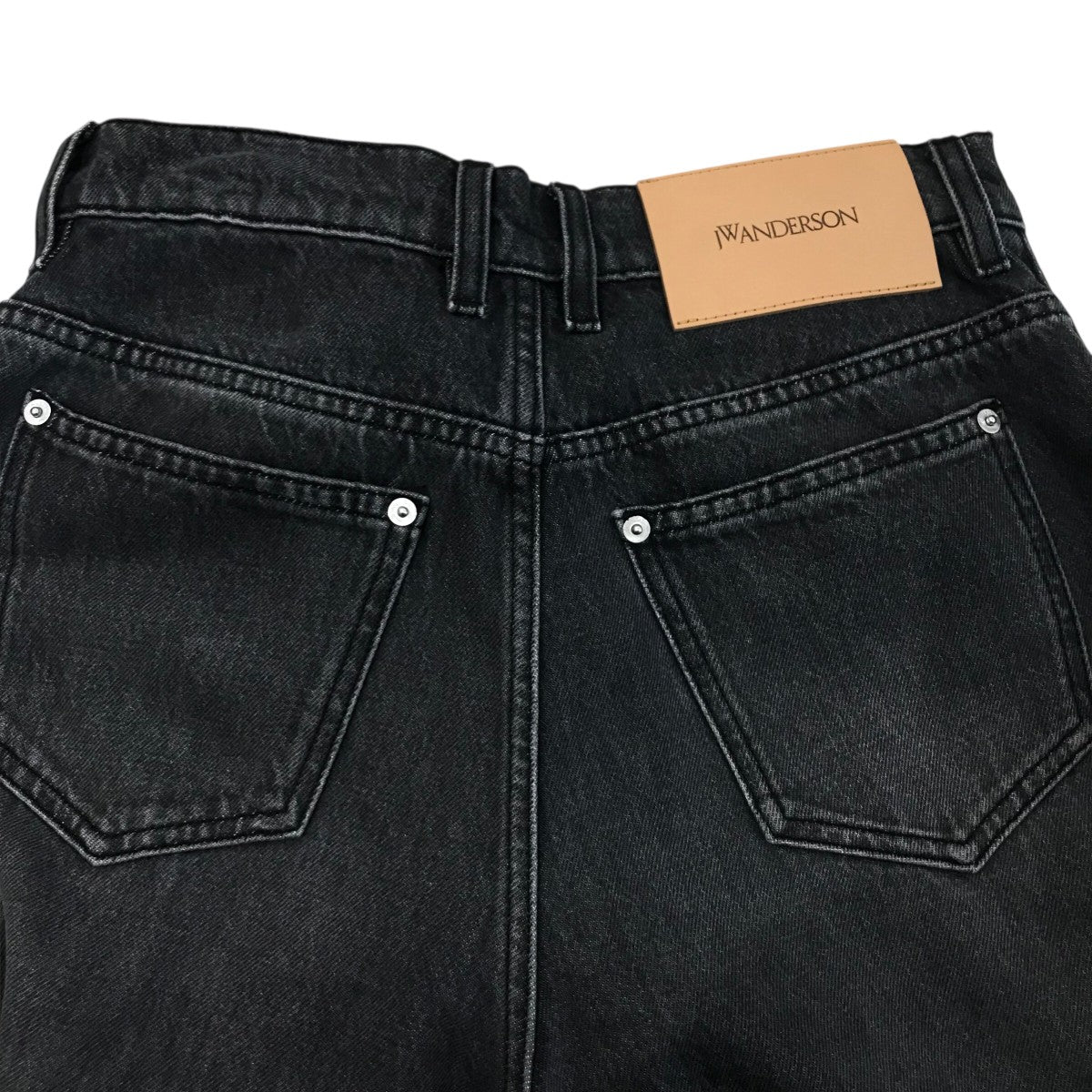 【コダックやさん専用】JW ANDERSON バックル カフ デニム ジーンズ JW ANDERSON (ジェイダブリュー アンダーソン) / バックル カフ