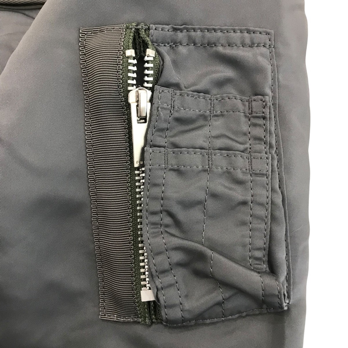 sacai(サカイ) 「Nylon Twill Mix Blouson MA-1」ツイルボンバー 