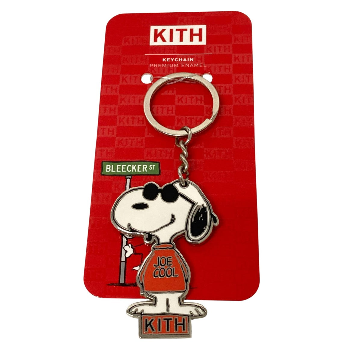 DJ Snoopy Keychainスヌーピーキーホルダー