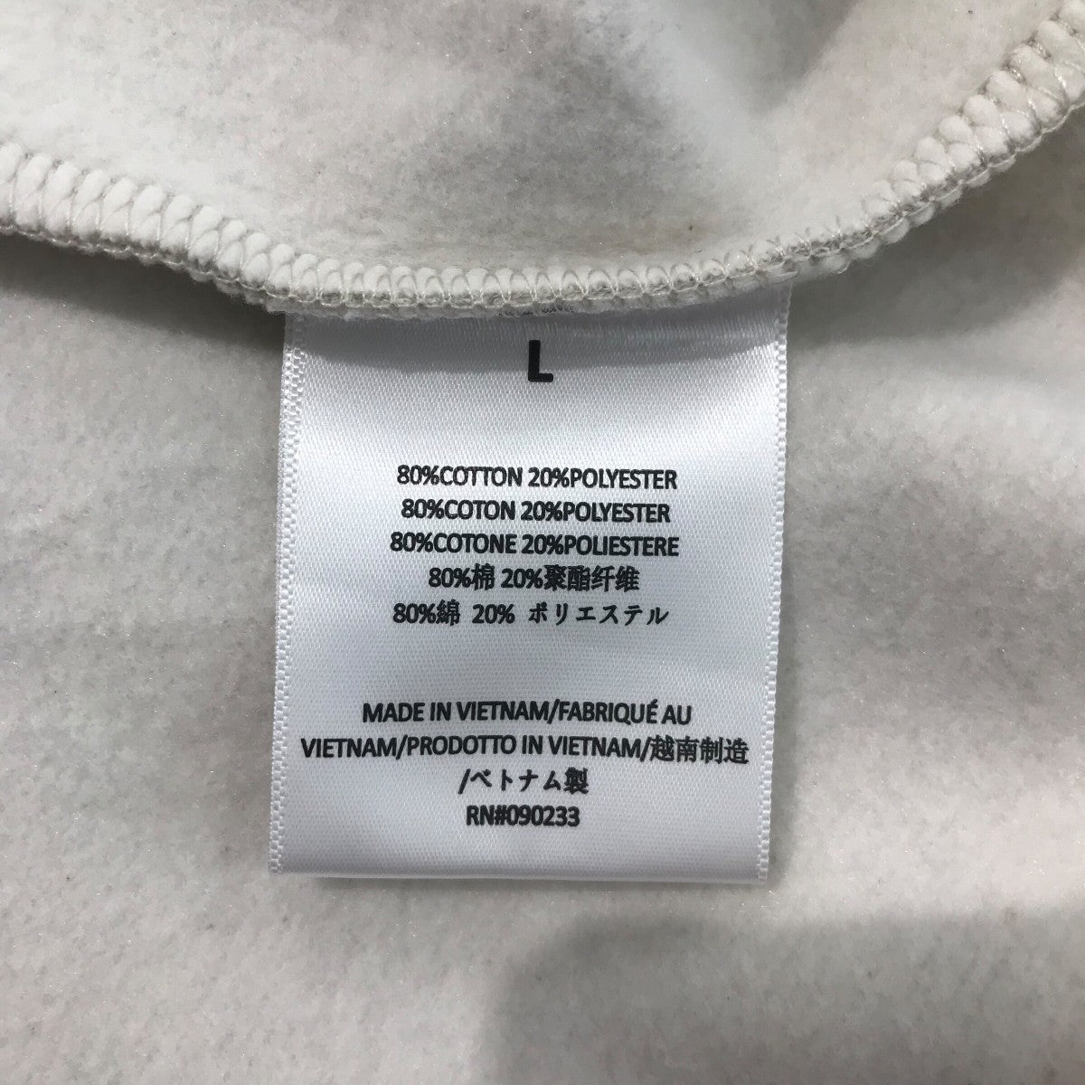 FOG ESSENTIALS(エフオージーエッセンシャルズ) バックロゴ