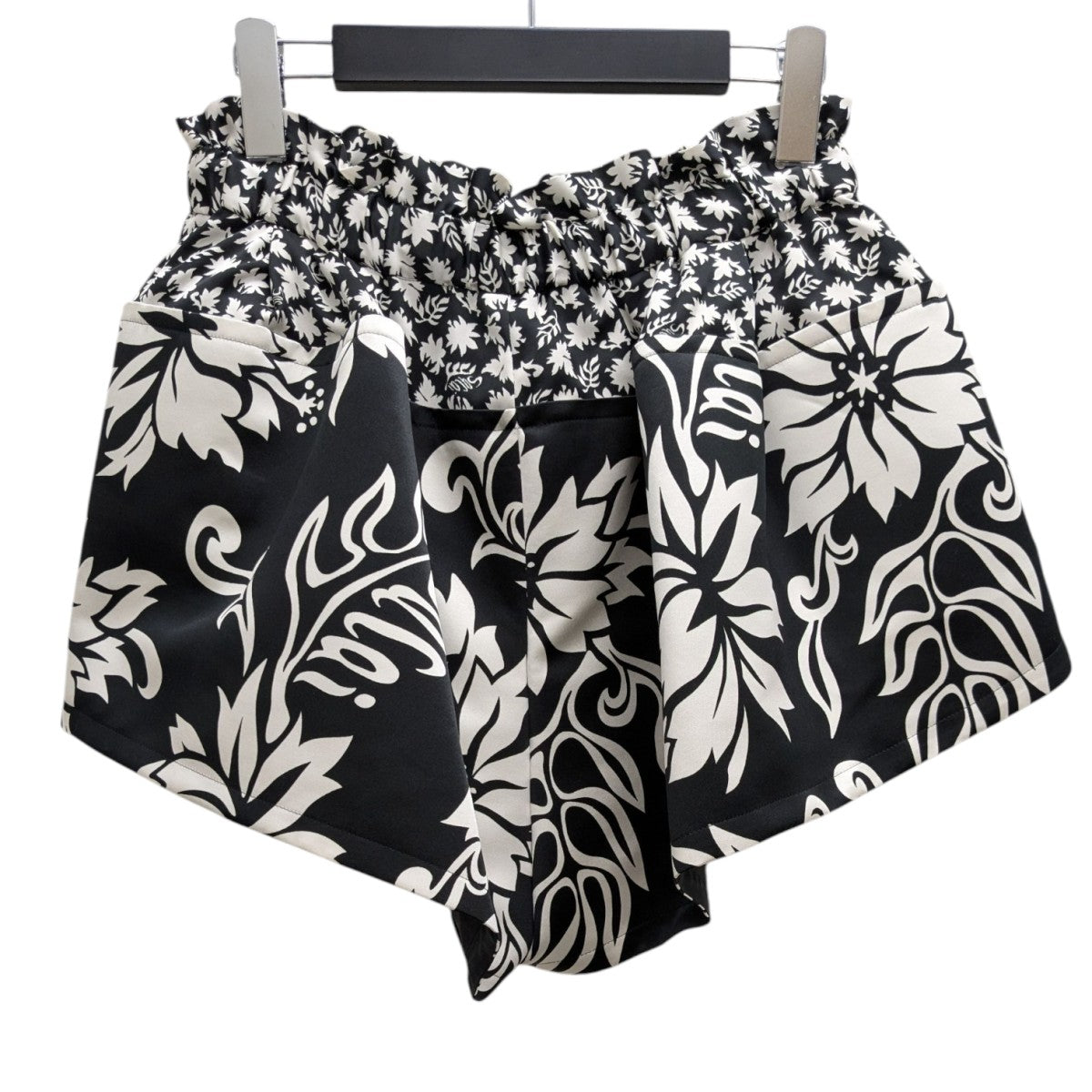 sacai(サカイ) FLORAL SHORTS フローラル総柄ショートパンツ 24