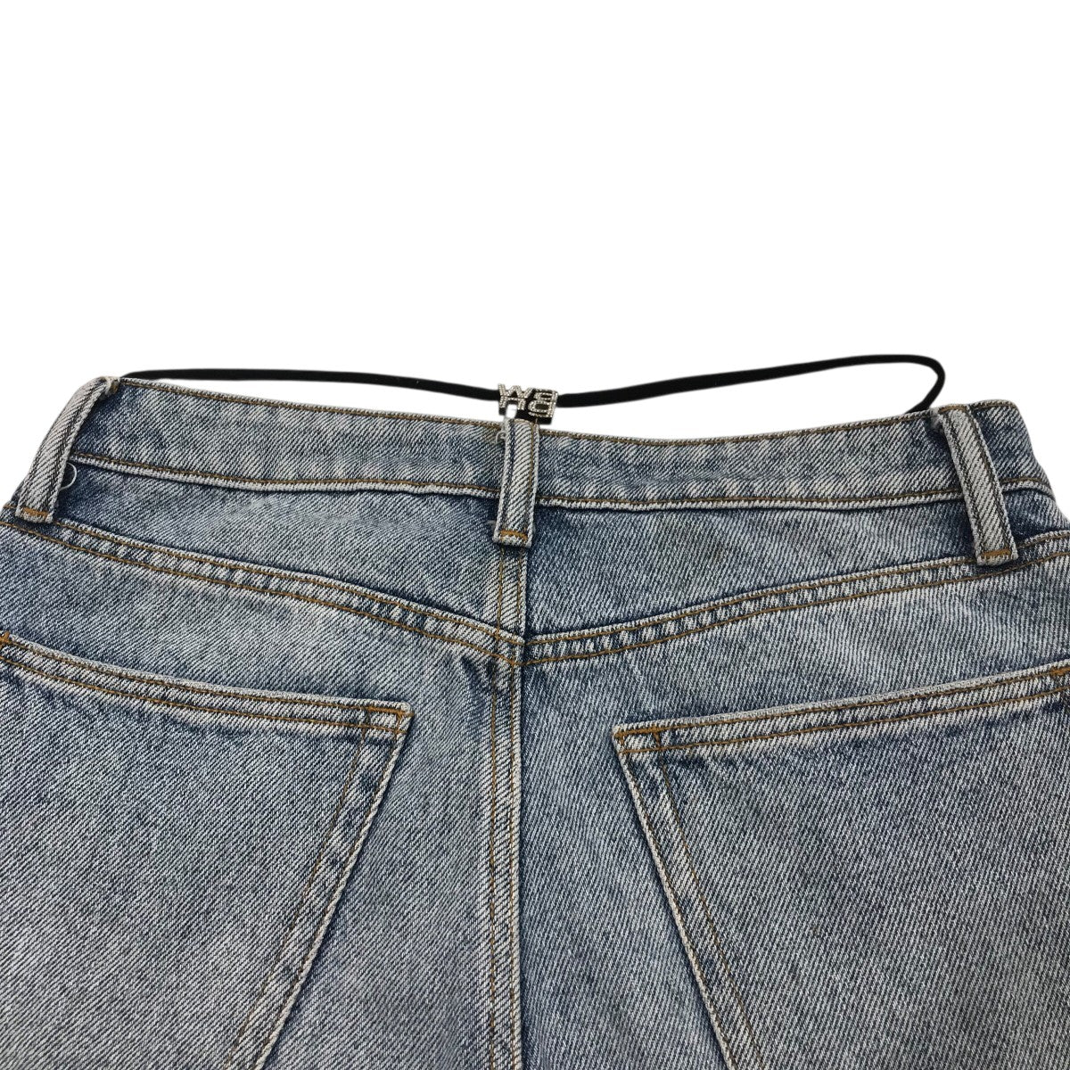 「Prestyle?Diamante?Charm」チャームロゴデニムパンツ4DC3244408