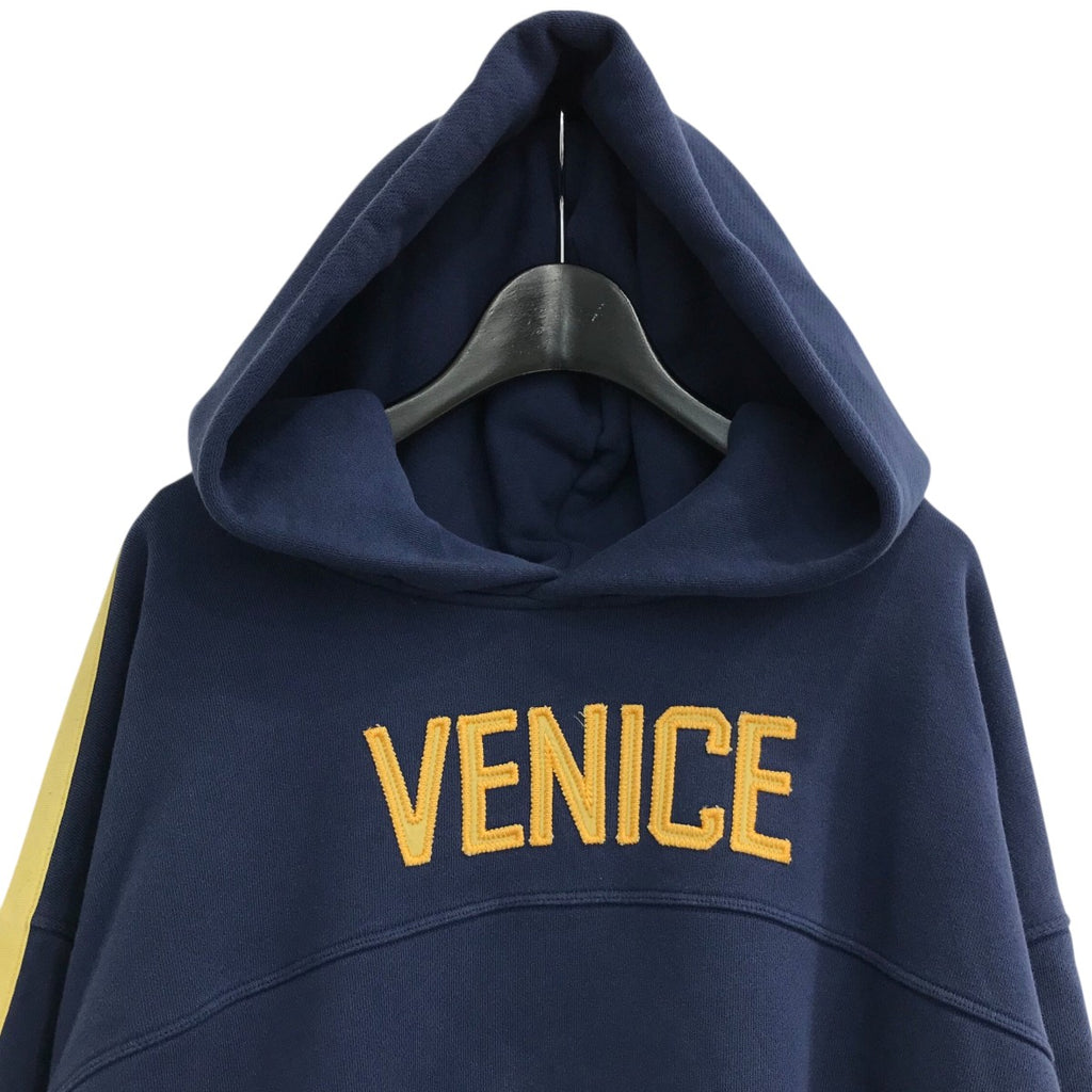 ERL(イーアールエル) 「VENICE FOOTBALL HOODIE KNIT」サイドライン 
