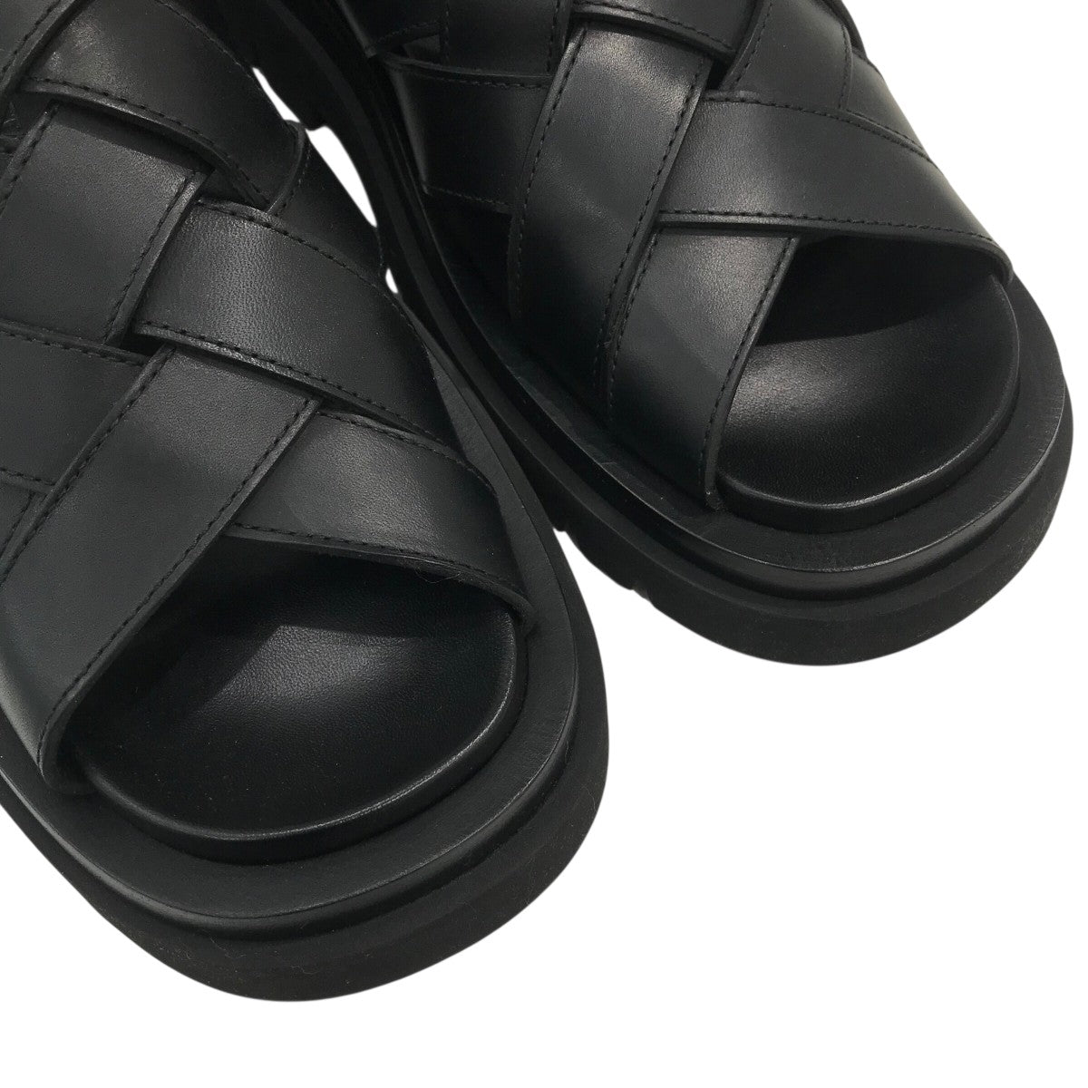BOTTEGA VENETA(ボッテガヴェネタ) イントレチャートサンダル