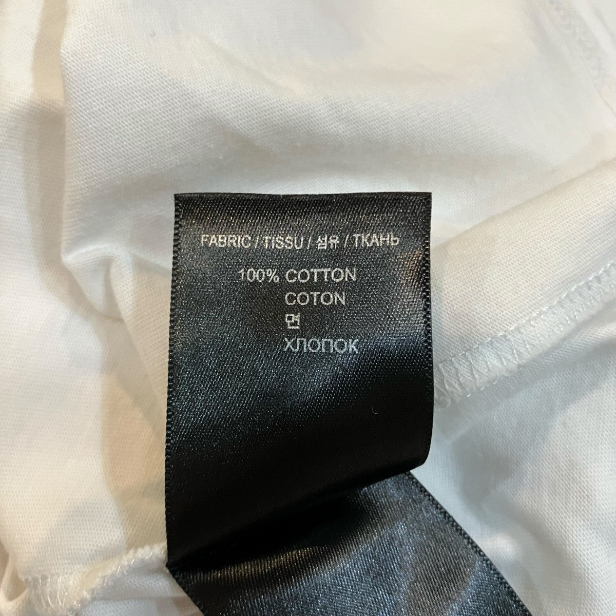 VETEMENTS ロゴプリントTシャツUA53TR480W 古着・中古-7枚目のアイテム画像