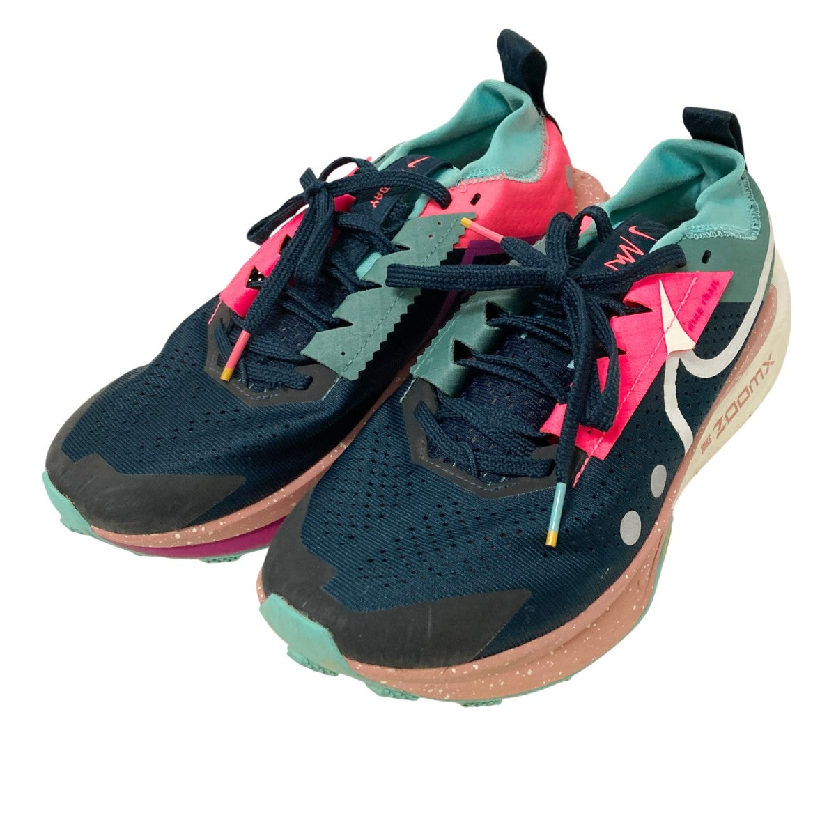 ZEGAMA TRAIL 2スニーカーFD5190 400