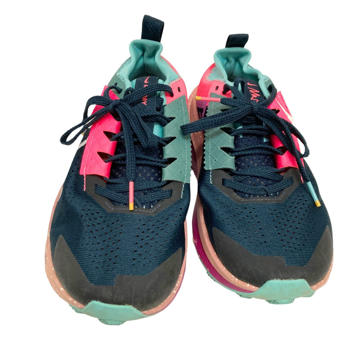 ZEGAMA TRAIL 2スニーカーFD5190 400