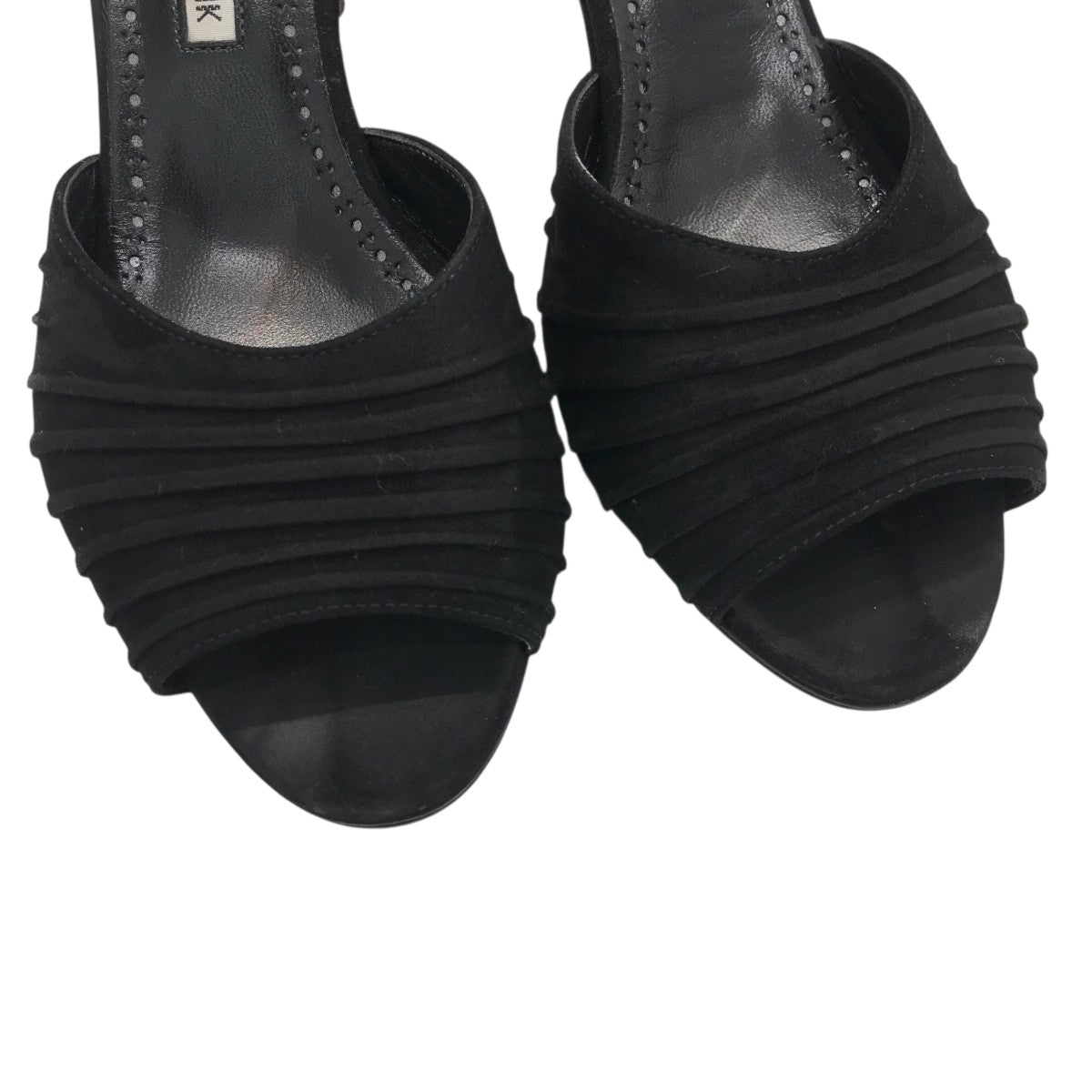 早い者勝ち！新品未使用☆MANOLO BLAHNIKマノロブラニク　　黒パンプス Manolo Blahnik(マノロブラニク) ヒールパンプス ブラック