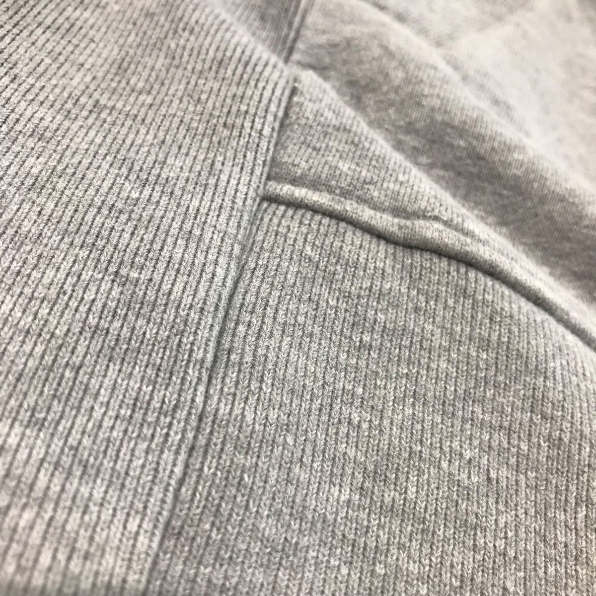 【美品】トムブラウン オーバー コート グレー S THOM BROWNE THOM BROWNEのユニフォームとしての魅力 | RAGTAGバイヤーの