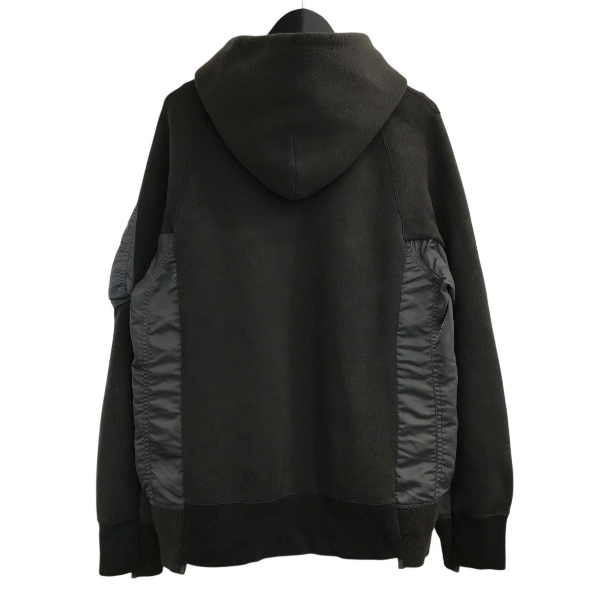 sacai(サカイ) 「Sponge Sweat x Nylon Twill Hoodie」スポンジ