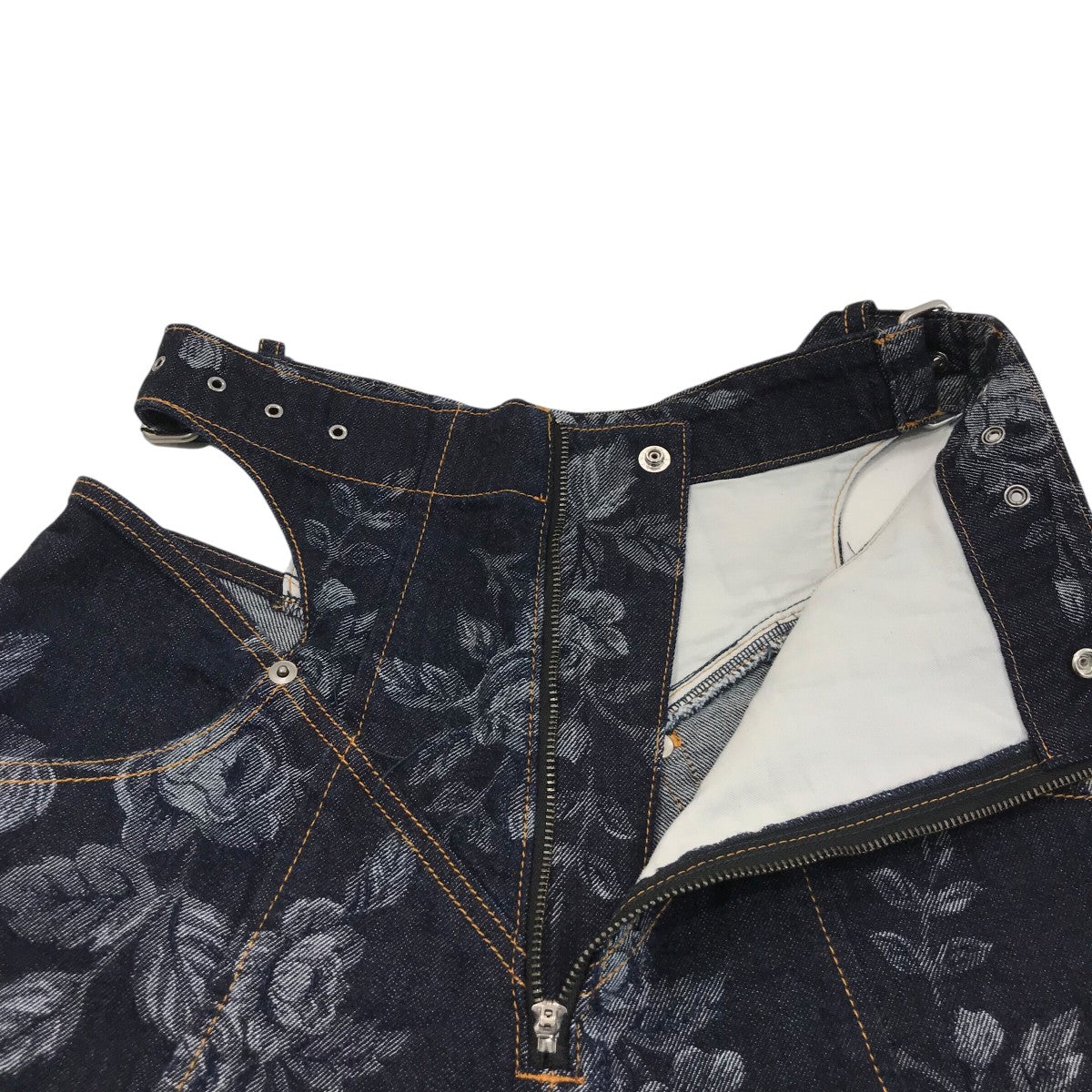 「ROSE DENIM HIGH WAIST JEANS」ローズプリントデニムパンツFTC252 0606