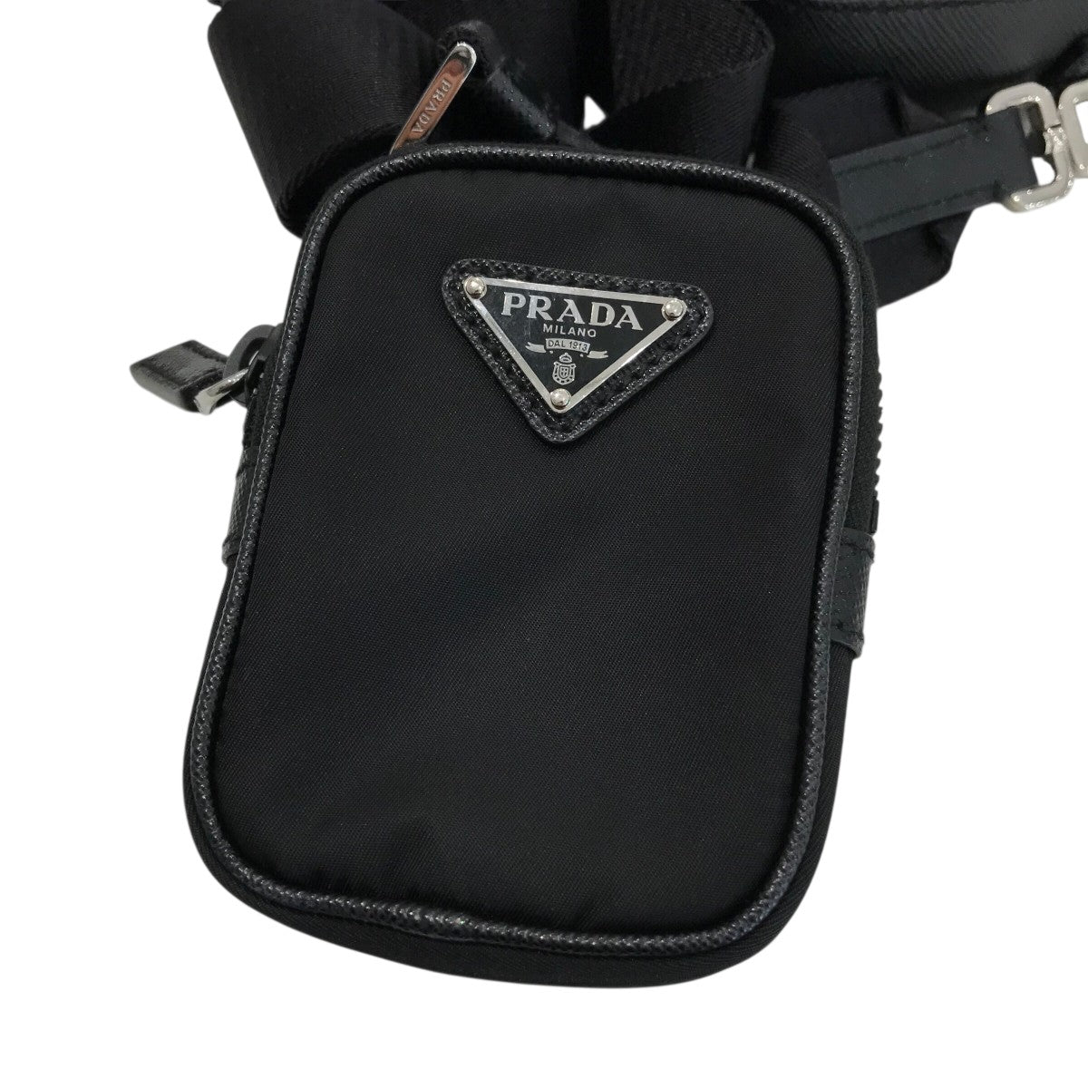 PRADA(プラダ) ファブリック Re-Nylon x サフィアーノレザー バッグ