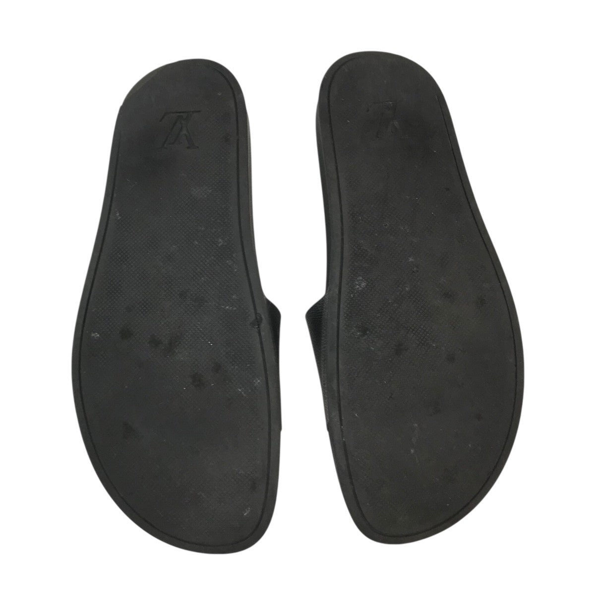 LOUIS VUITTON(ルイヴィトン) ウォーターフロント ミュール ブラック