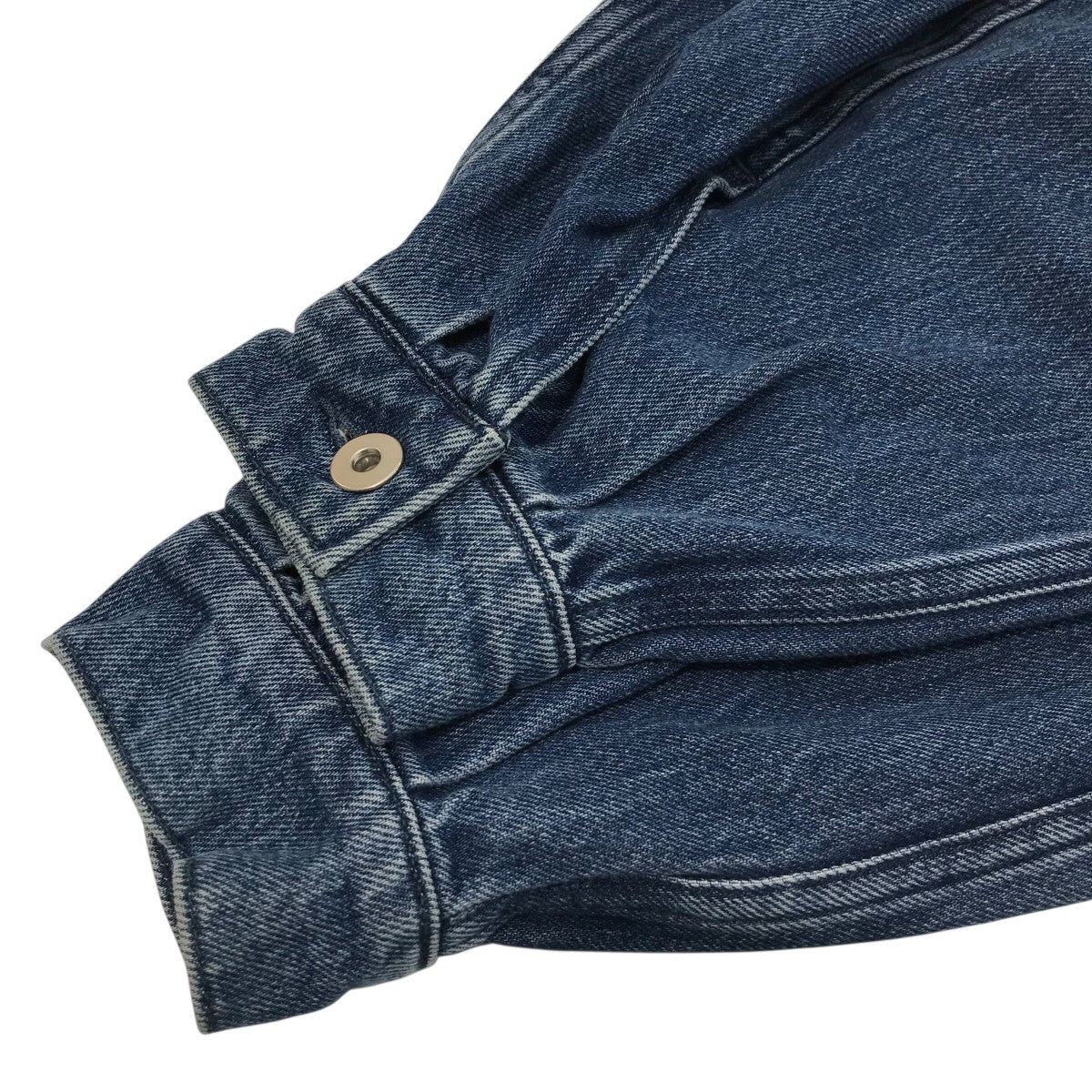 「ORGANIC COTTON DENIM SHORT JACKET WITH STUDS」ハトメデザインショート丈デニムジャケットFTC252 0209