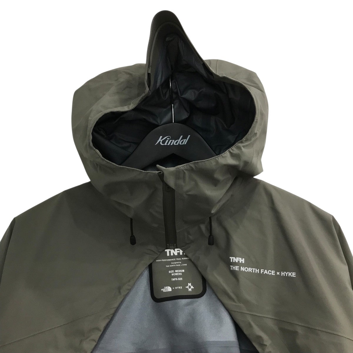 「GTX Trail Bolero」GORE-TEXボレロNPW252HK