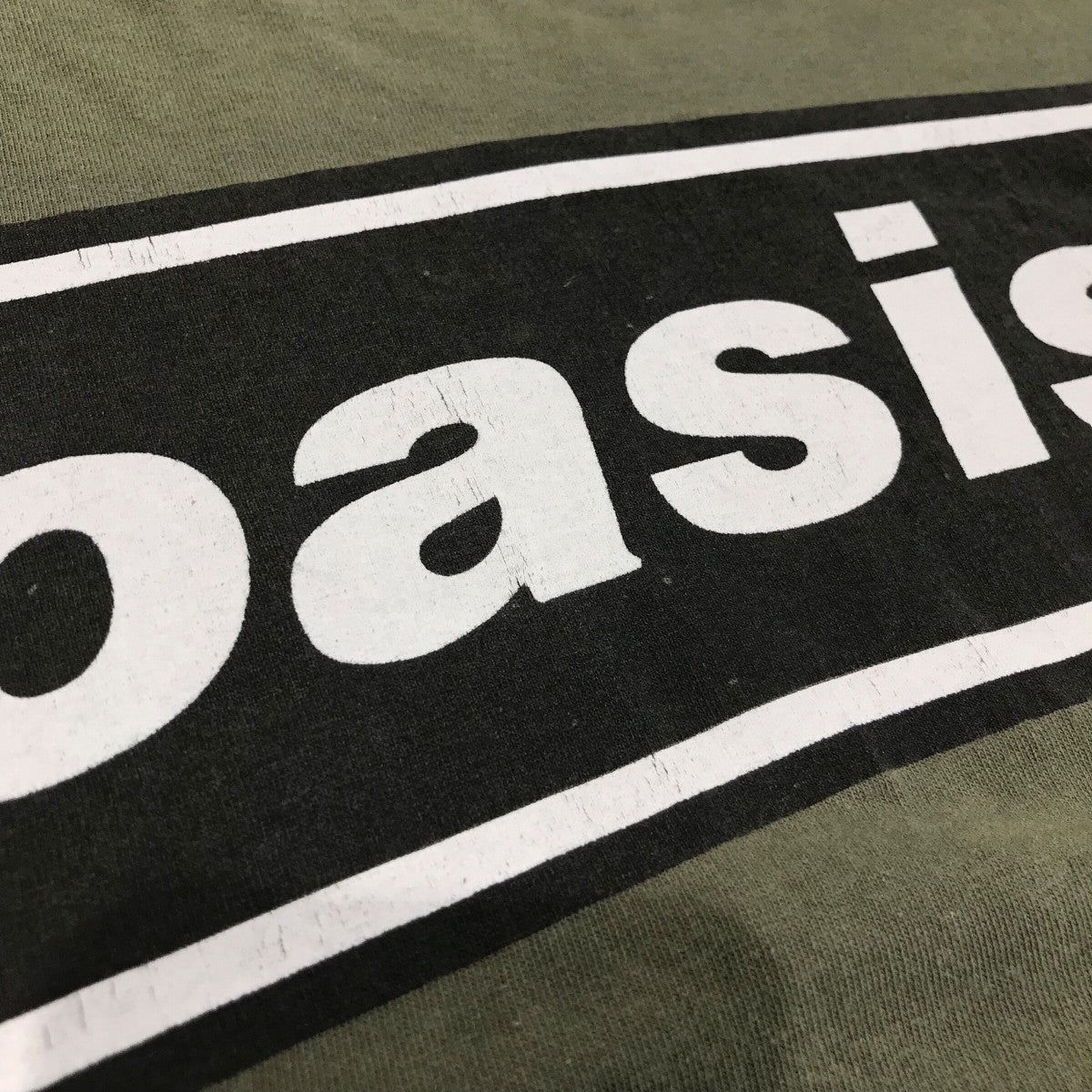 「OASIS」プリントTシャツ