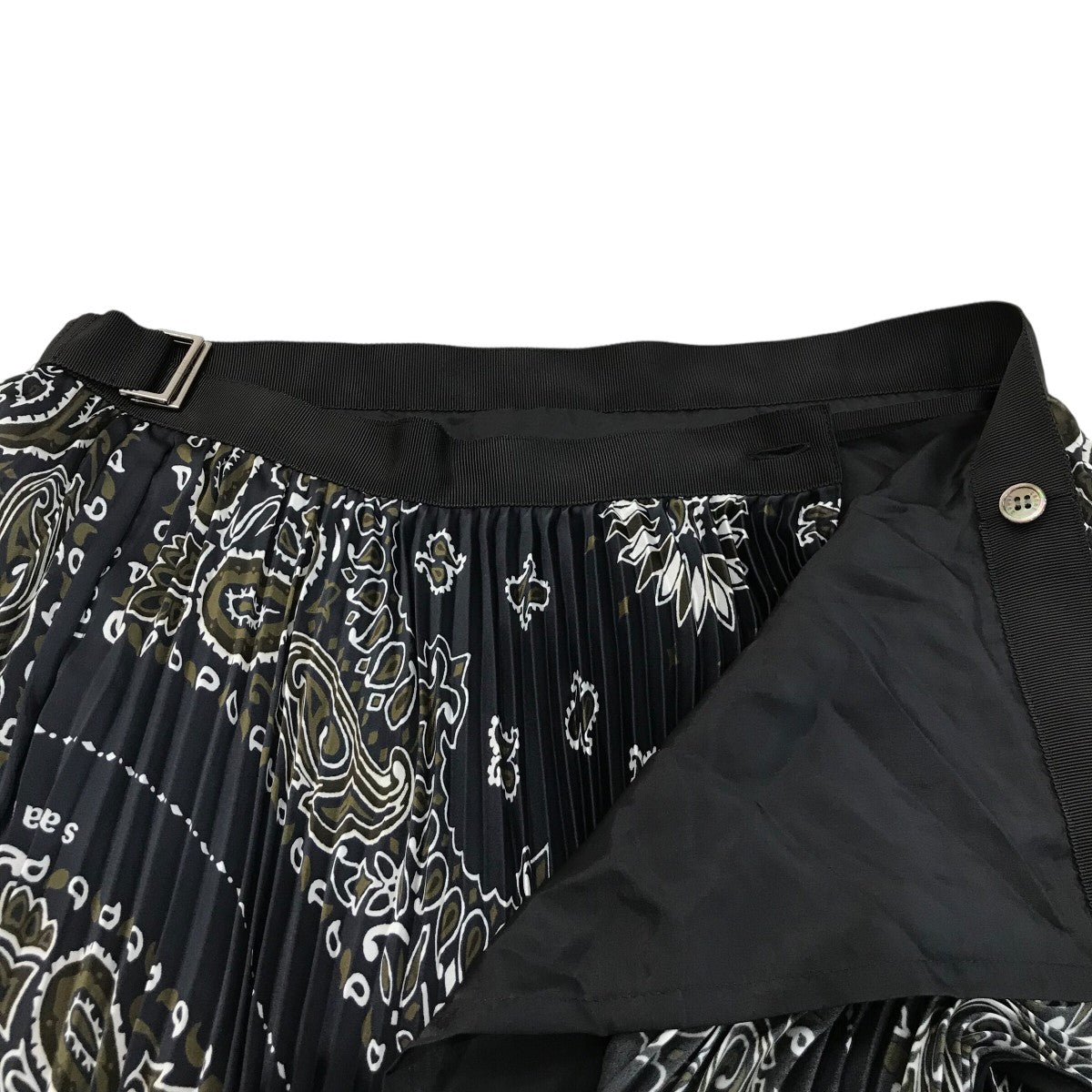 sacai(サカイ) 23SS「Bandana Print Skirt」バンンダナプリント