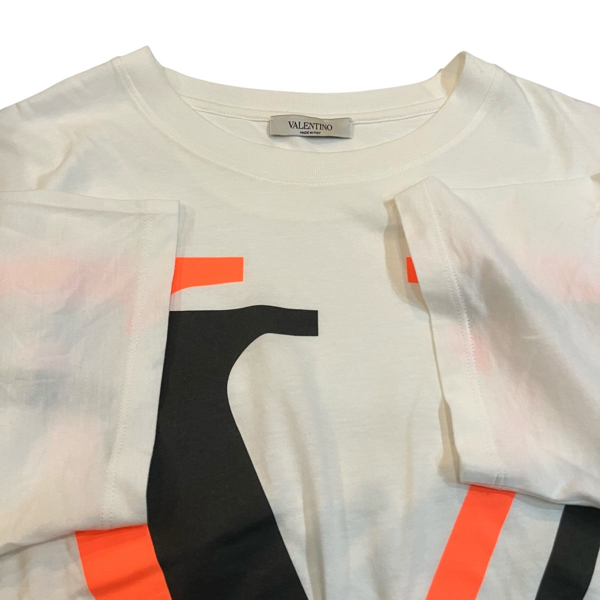 VALENTINO ロゴTシャツ 古着・中古-4枚目のアイテム画像