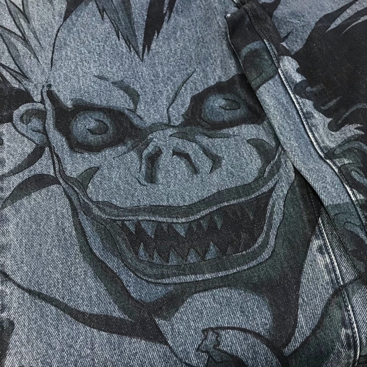 PALACE×DEATH NOTE リュークプリントデニムパンツ 古着・中古-5枚目のアイテム画像
