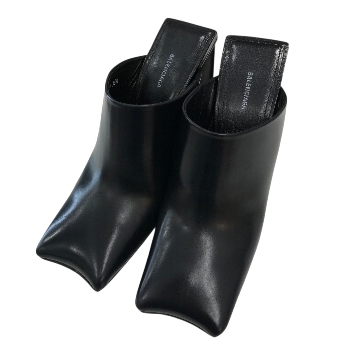 「Moon leather Mules」ミュール615671