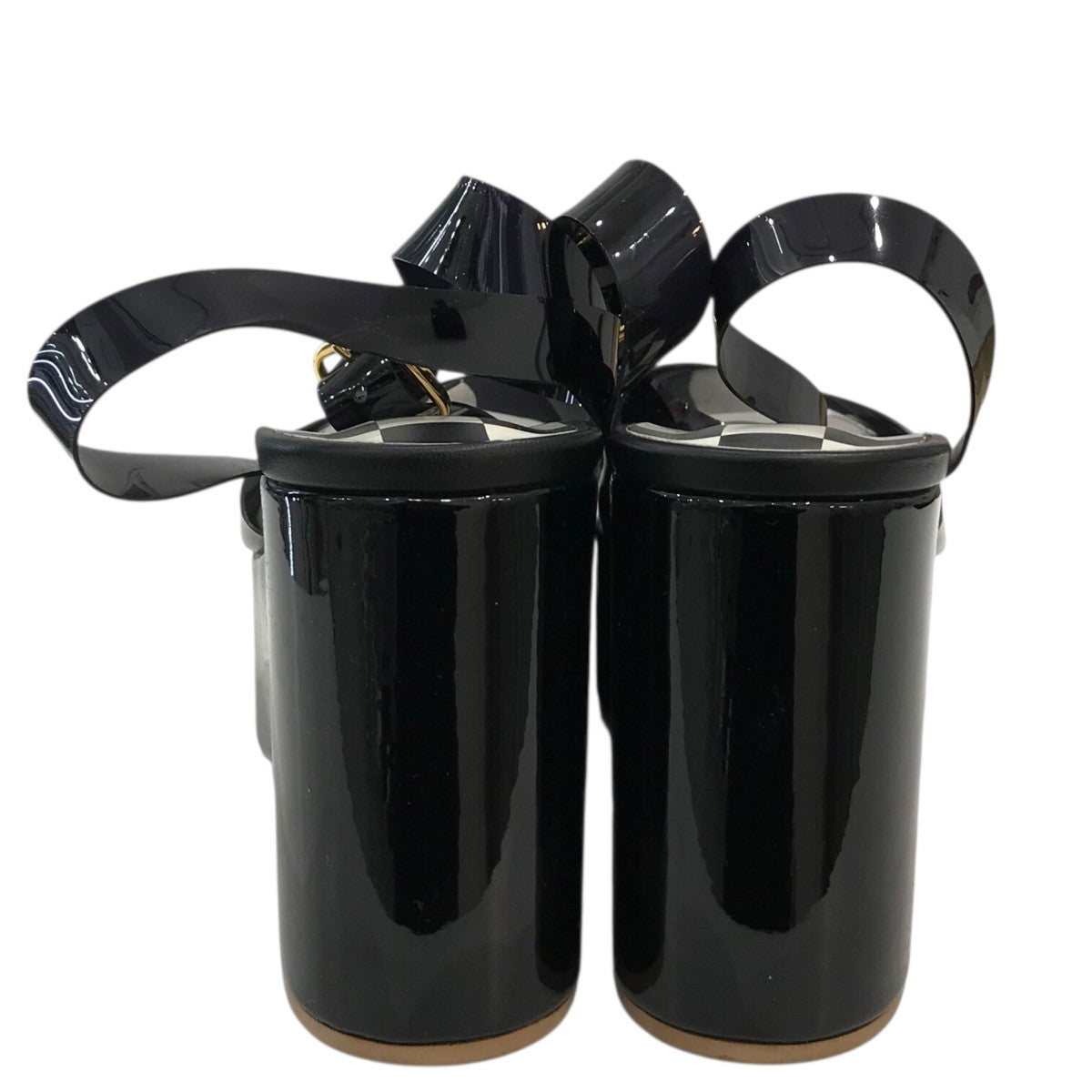 ウェッジソールサンダル