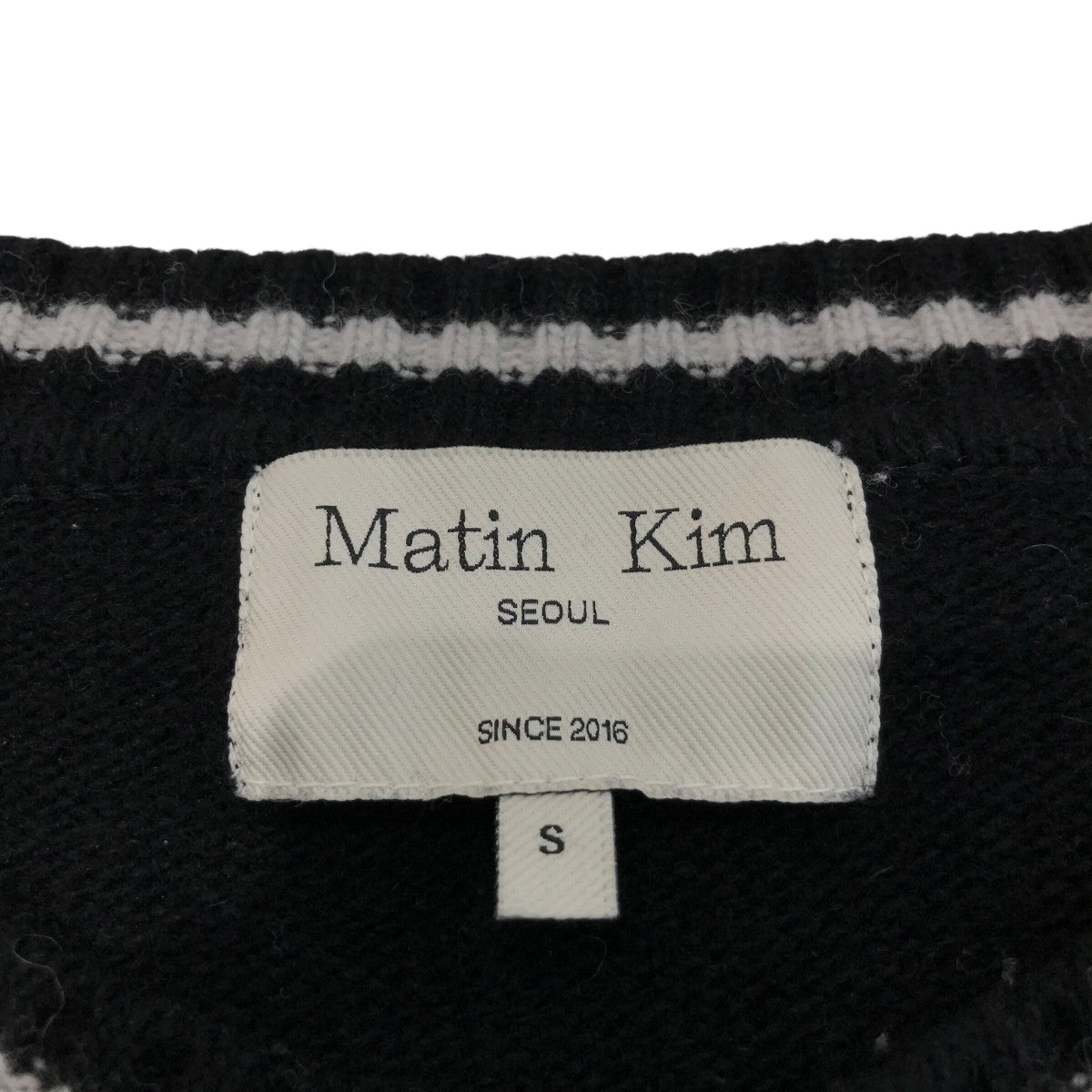 Matin Kim(マーティンキム) 「COLOR LINE POINT LOGO KNIT PULLOVER