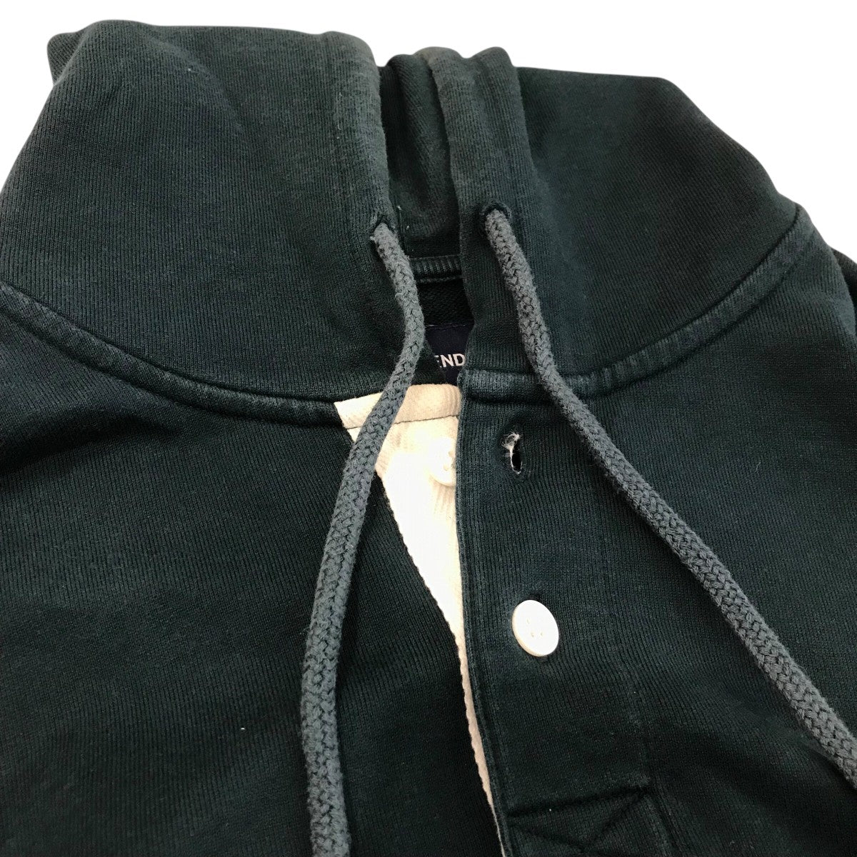 「BERRYS HENLEY NECK HOODED LS」プルオーバーパーカー