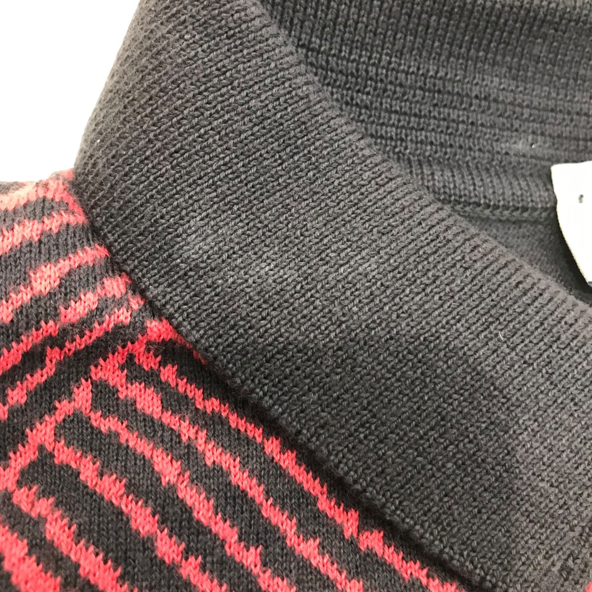 「TICKTON FRONT PATTERN LS POLO SHIRT」ポロシャツ