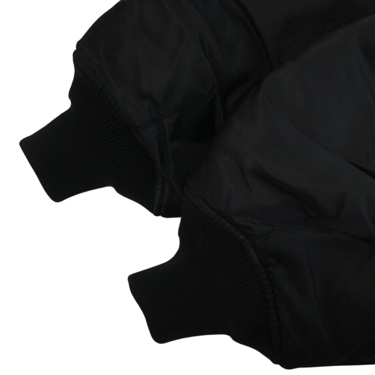 JOHN LAWRENCE SULLIVAN 25AW「NYLON MASSIVE ROUNDED SLEEVE BOMBER JACKET」ボンバージャケット1B009 0325 13 古着・中古-4枚目のアイテム画像