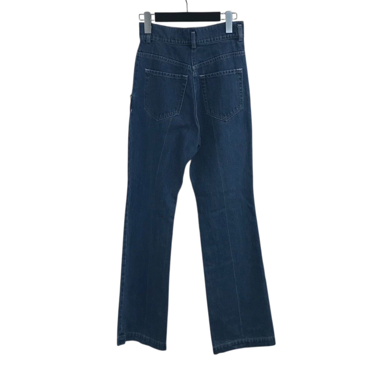 mame kurogouchi(マメクロゴウチ) 24AW「Floral Embossed Flare Jeans