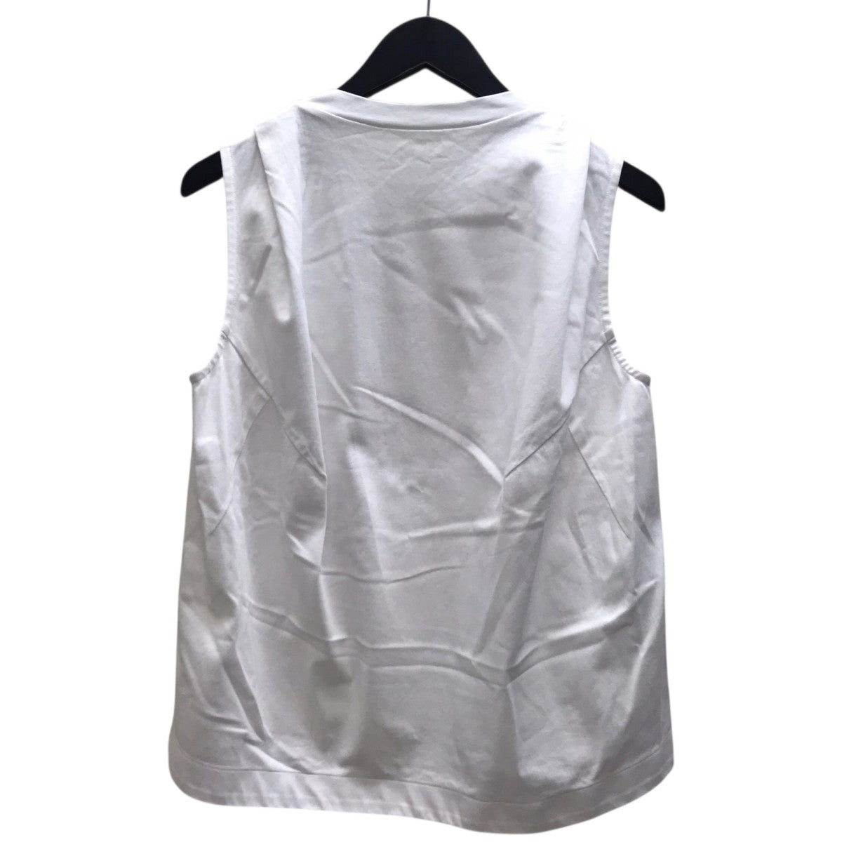 ノースリーブTシャツ