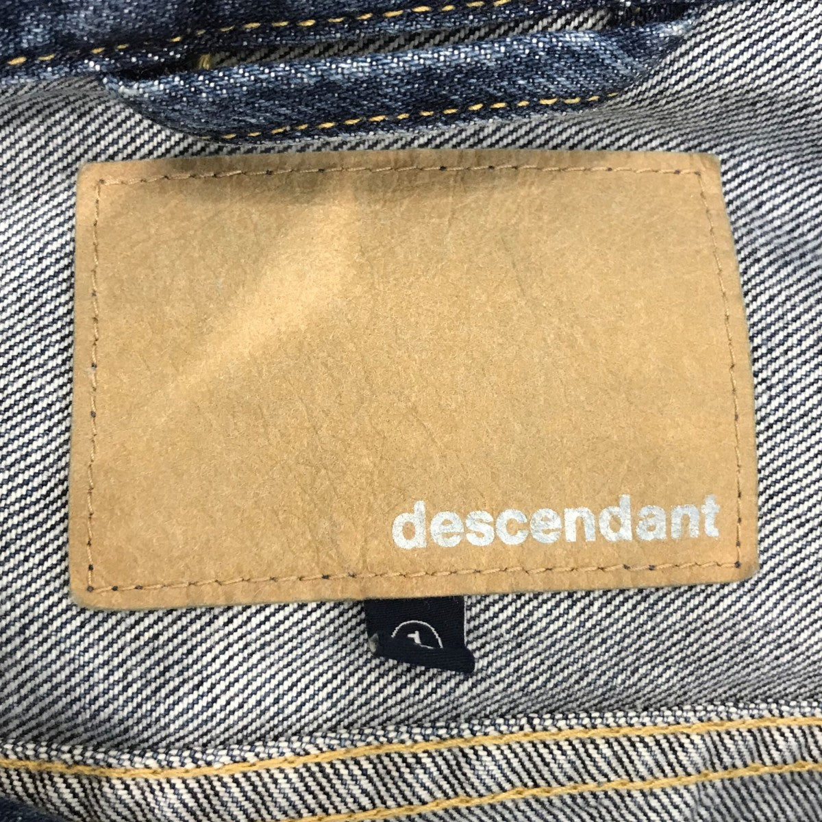 「TRUCKER DENIM JACKET」デニムジャケット