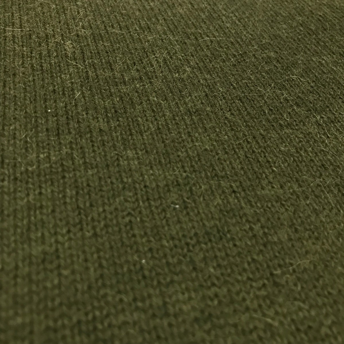 タートルネックニットKNIT3ROYAL