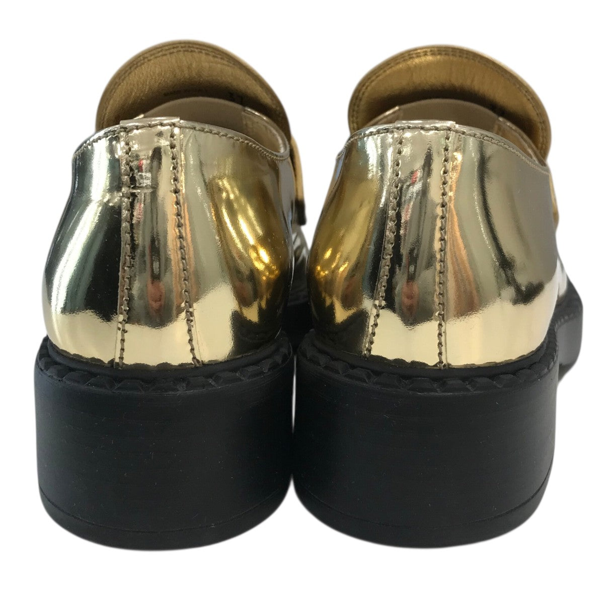 PRADA(プラダ) チョコレートブラッシュドレザーローファー ゴールド