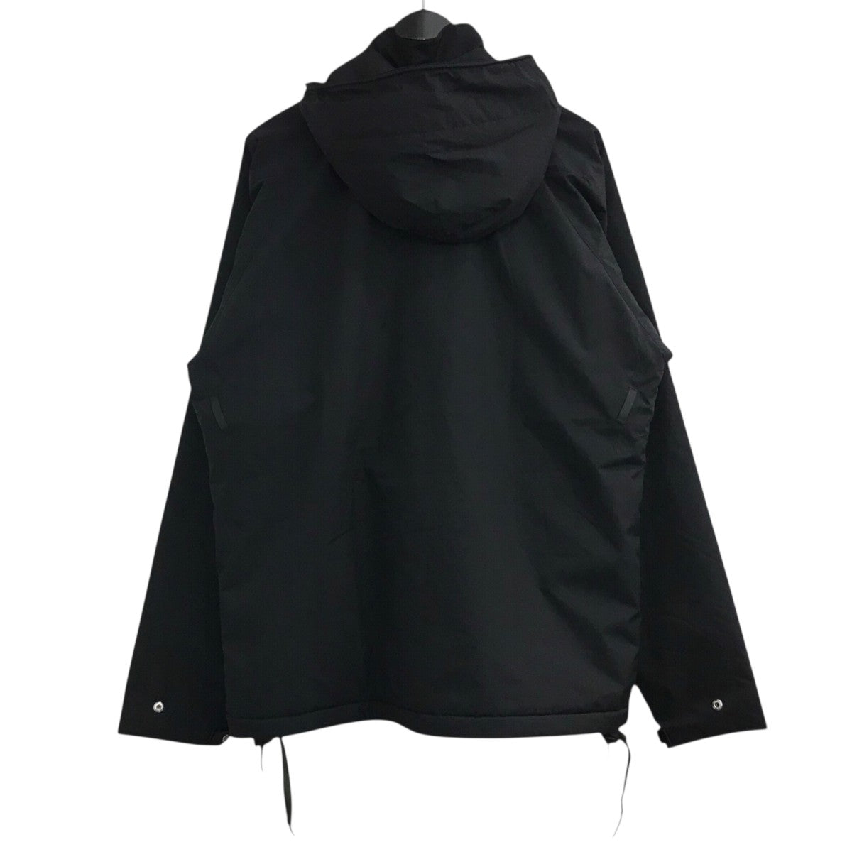 「Insulated Coach Jacket」中綿フーデッドコーチジャケットJ95 PL