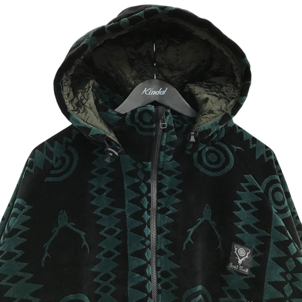 south2 west8 「WEATHER EFFECT JACKET - VELVET JQ． SKULL ＆ TARGET」中綿フーデッドジャケットLQ691 古着・中古-3枚目のアイテム画像