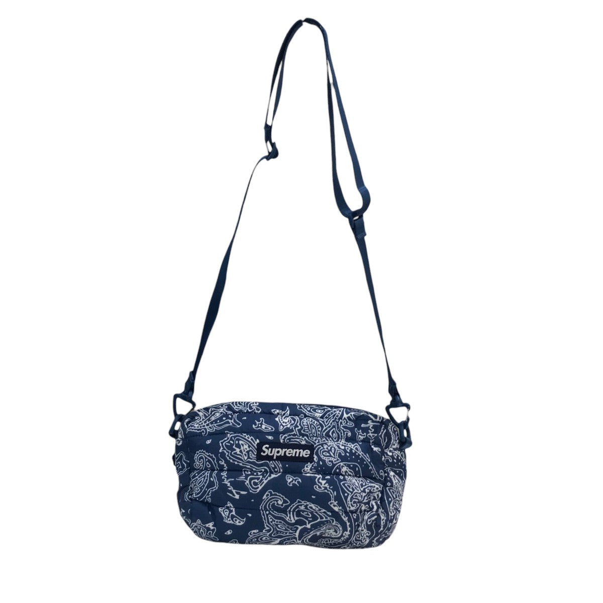 Supreme(シュプリーム) 22aw「Puffer Side Bag」バンダナ柄ショルダー
