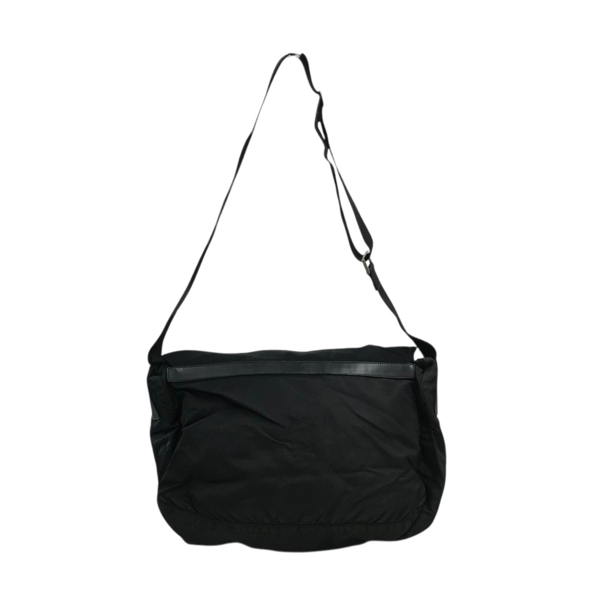 PRADA(プラダ) テスートナイロンメッセンジャーバッグ ブラック