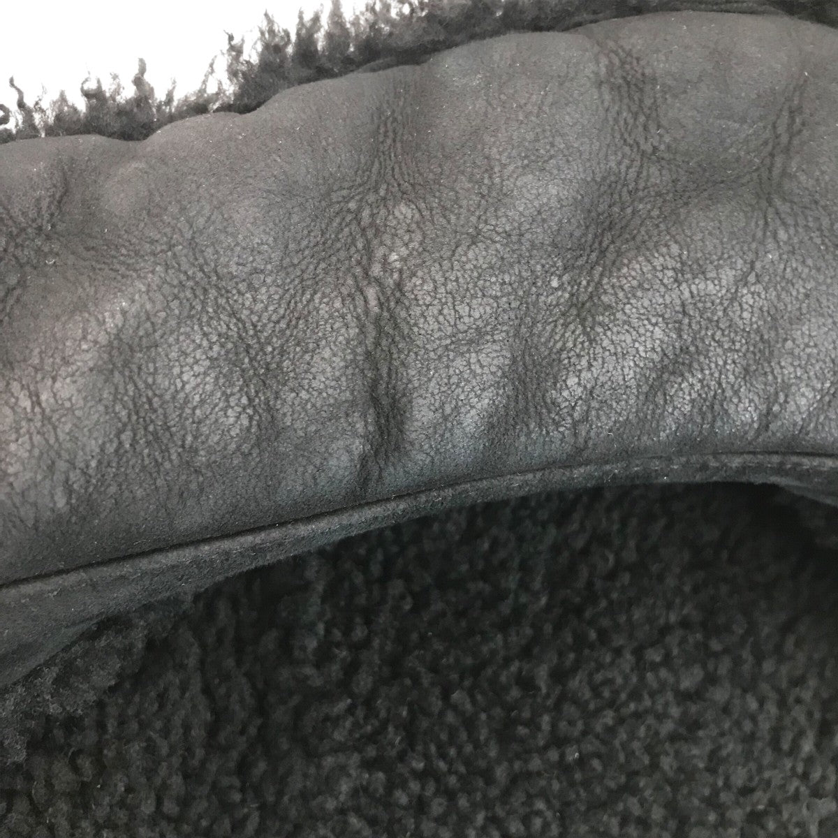 ムートンコート102560