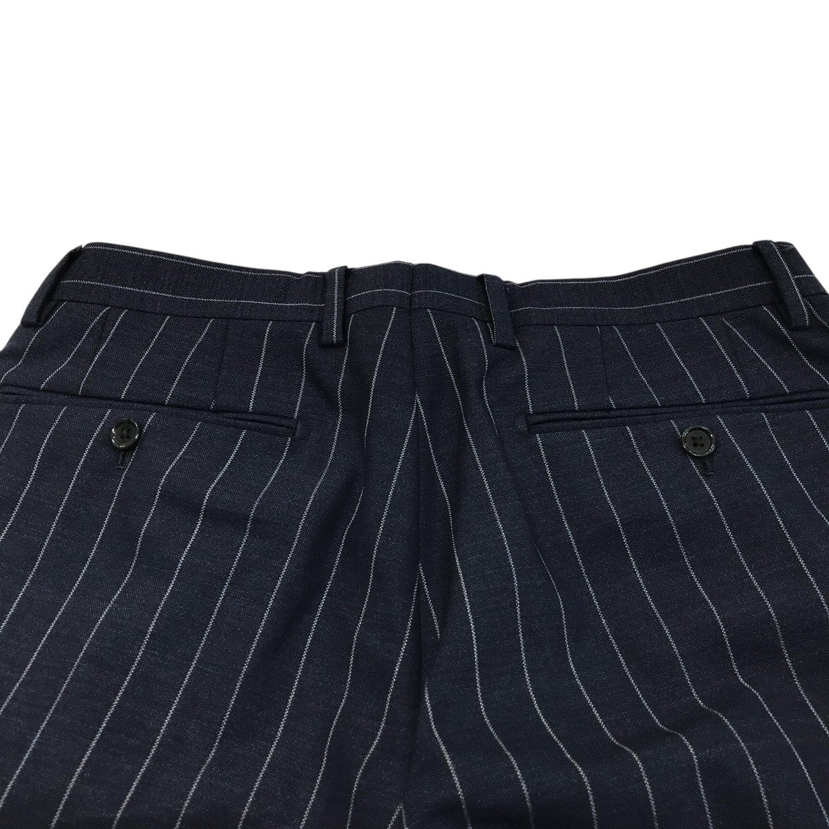 ストライプセットアップスーツ