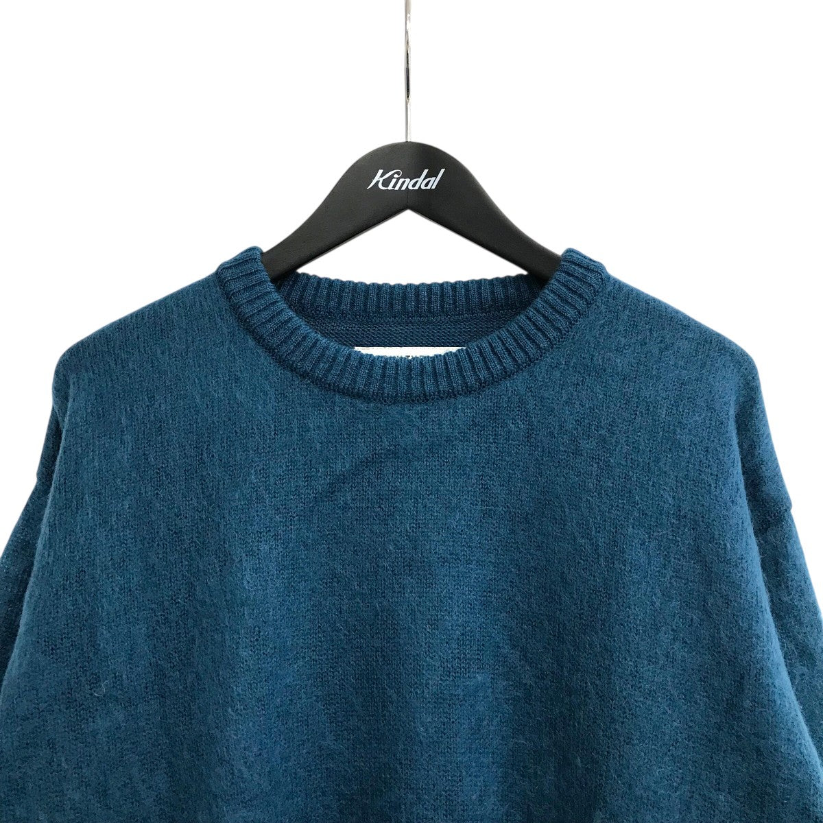 「MOHAIR CREW NECK SWEATER」モヘアクルーネックニット