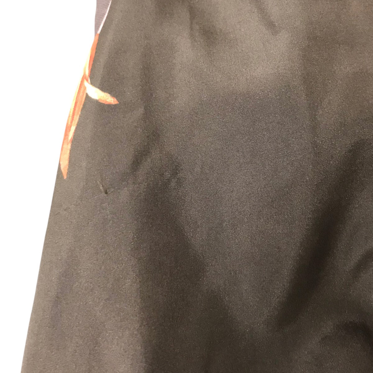 CABaN 25SS シルク Green Showerプリント キャミソールワンピース 古着・中古-5枚目のアイテム画像