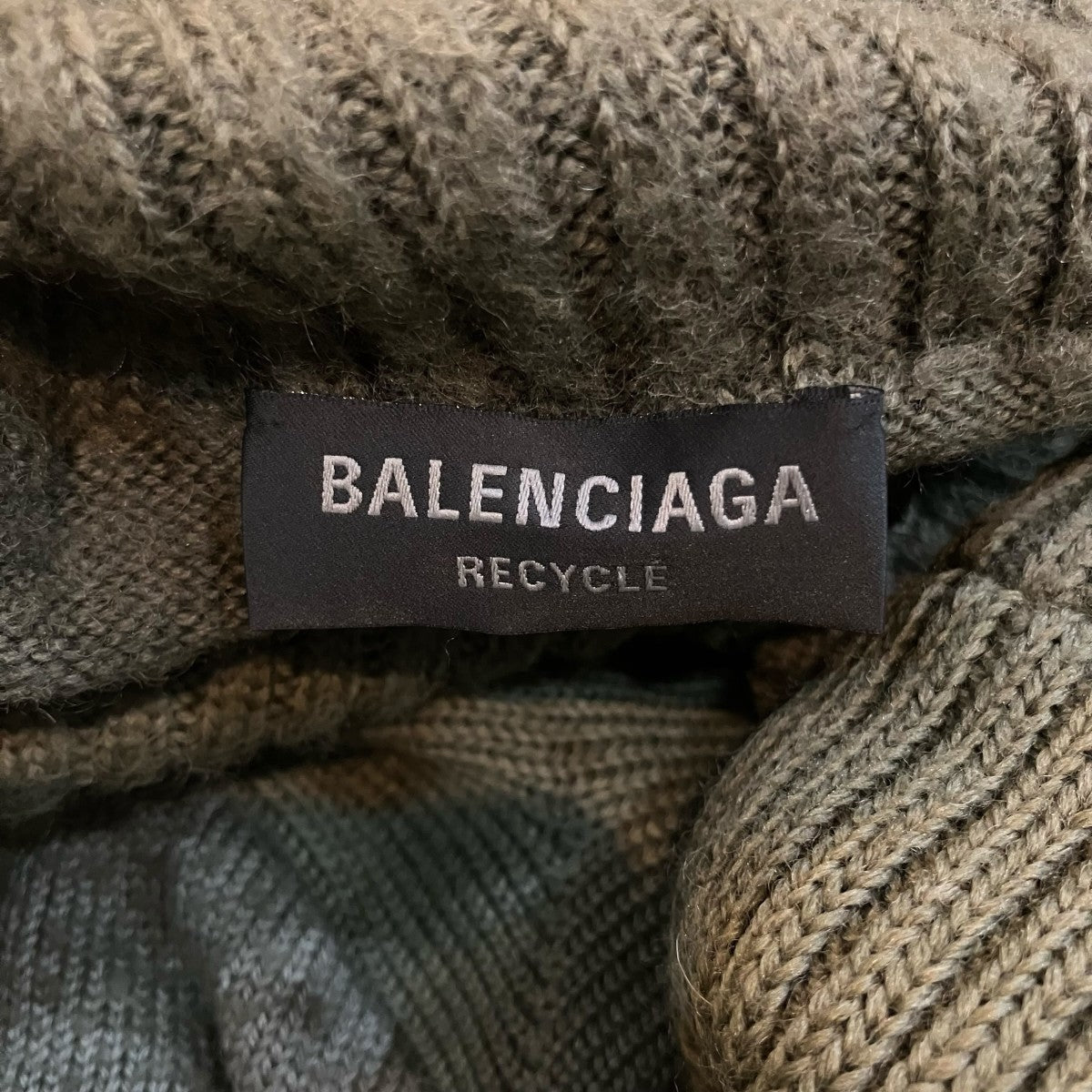 BALENCIAGA 「Upcycled Socks Sweater」再構築タートルネックニット768686 古着・中古-5枚目のアイテム画像