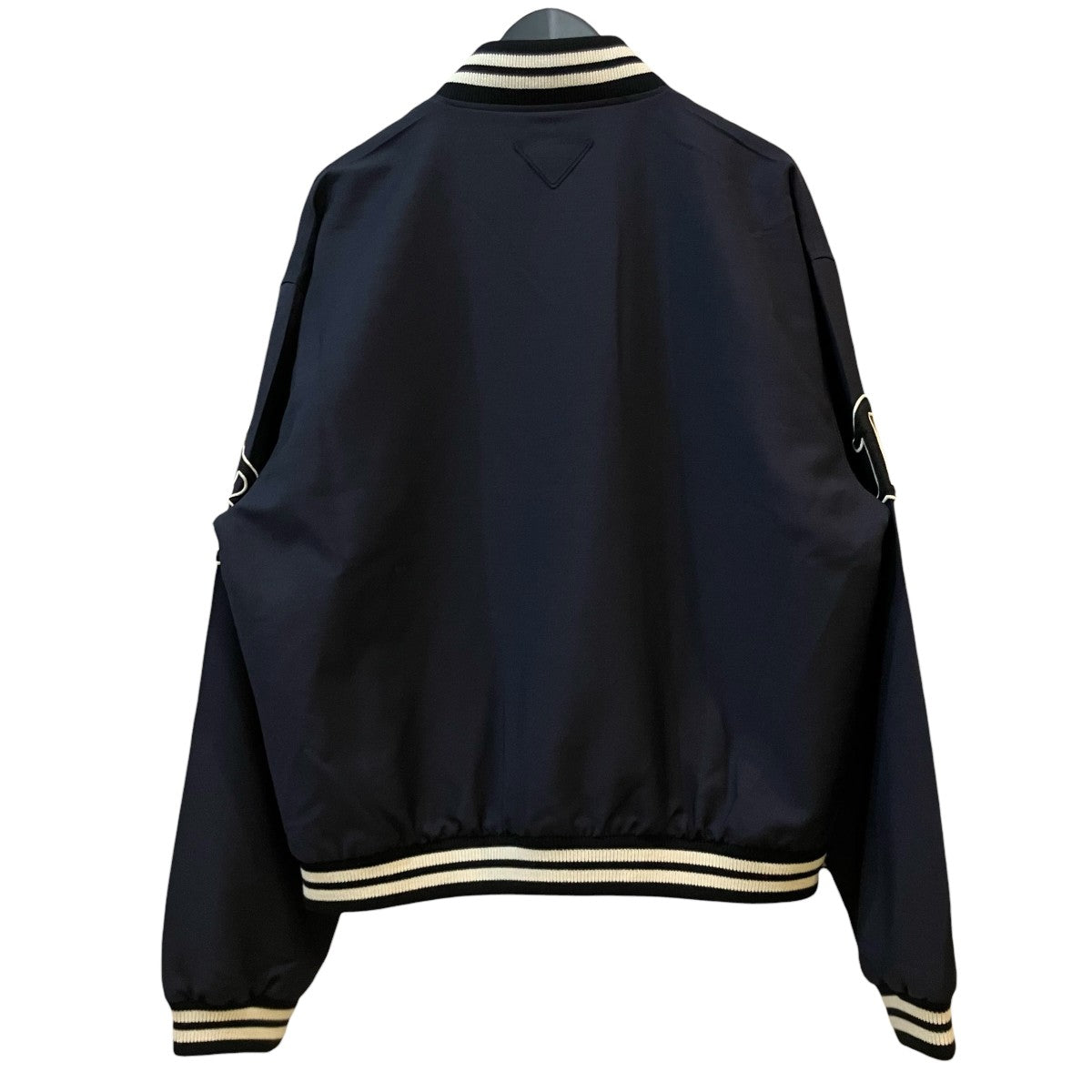 PRADA ボンバージャケットSGC725 古着・中古-2枚目のアイテム画像
