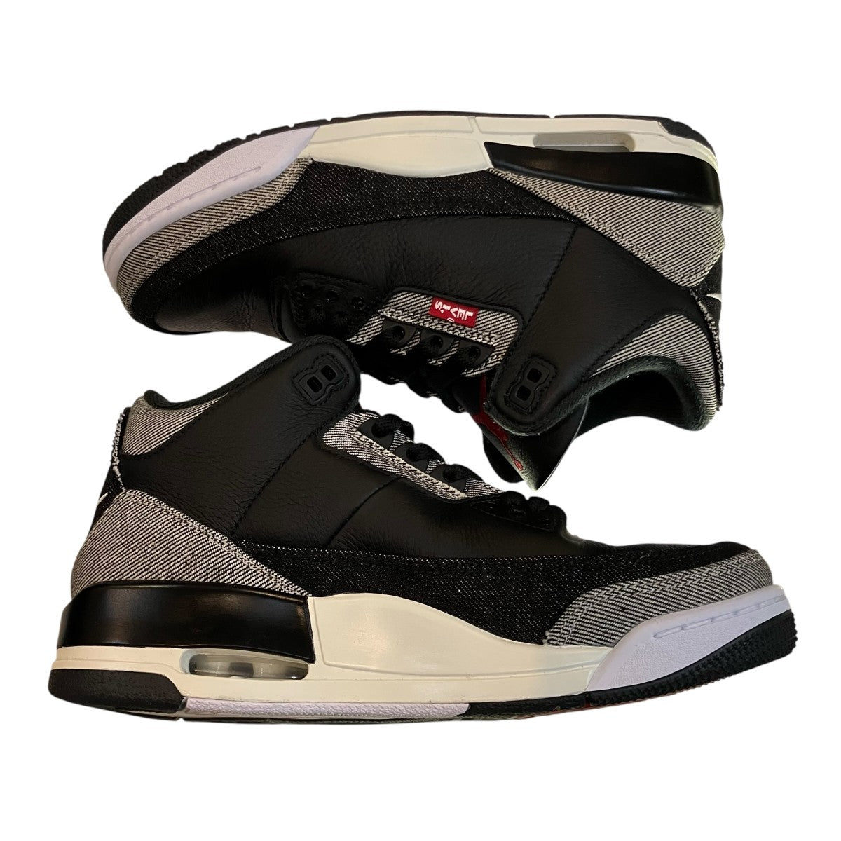 「Denim Black-Gym Red」デニムジムレッドスニーカーIR0914 400