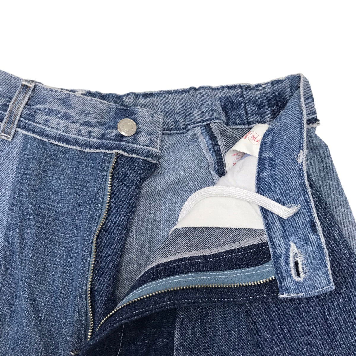 デニムパンツ