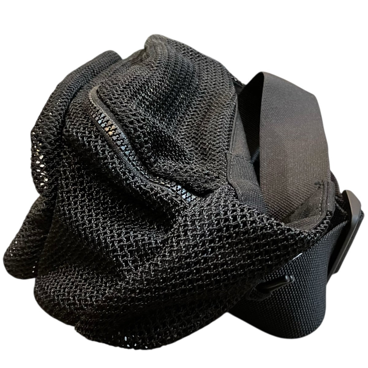 Saint Laurent Paris ロゴメッシュウエストバッグ671640 古着・中古-3枚目のアイテム画像