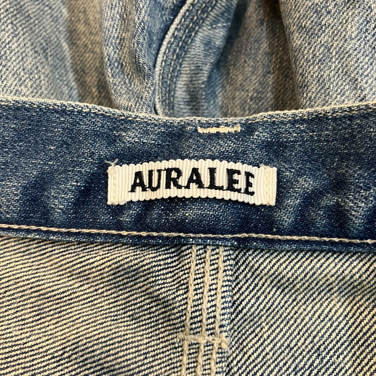 AURALEE 「SELVEDGE FADED HEAVY DENIM PAINTER PANTS」ペインターデニムパンツA24AP01DH 古着・中古-5枚目のアイテム画像