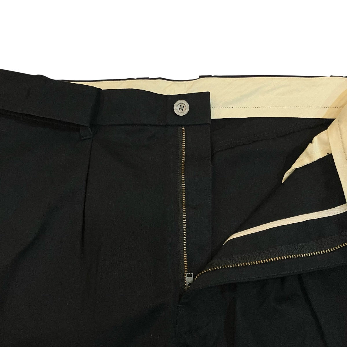 「BIZEN No1 TWILL BELTED WIDE TROUSERS」ベルテッドワイドツイルトラウザーパンツSV06 84U19A
