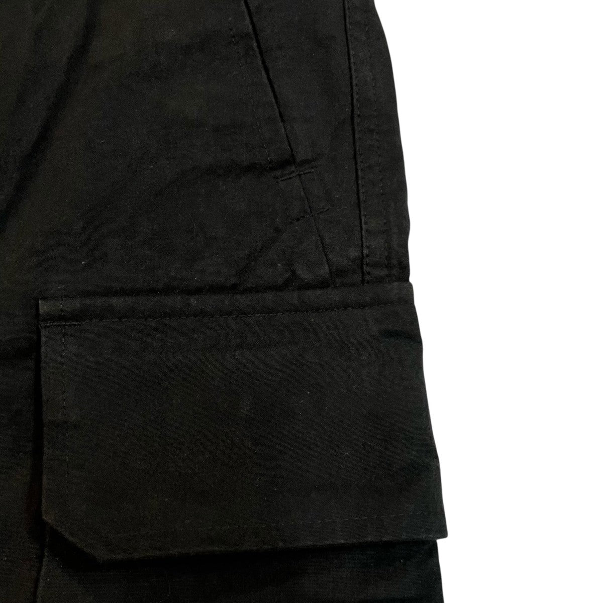 カーゴパンツ
